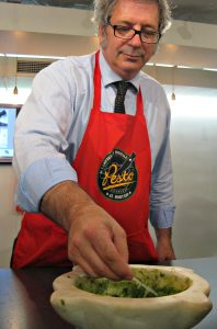 Roberto Panizza pesto maker